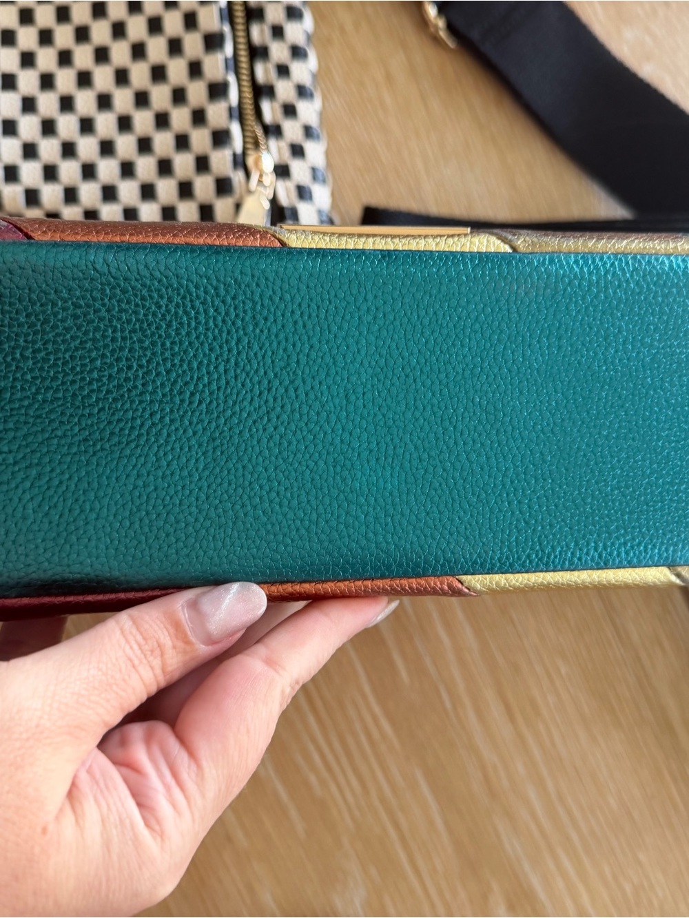 Rainbow Striped Leather Crossbody Bag - Multicolor fall / winter Kurt Geiger - Picture 4 of 8
